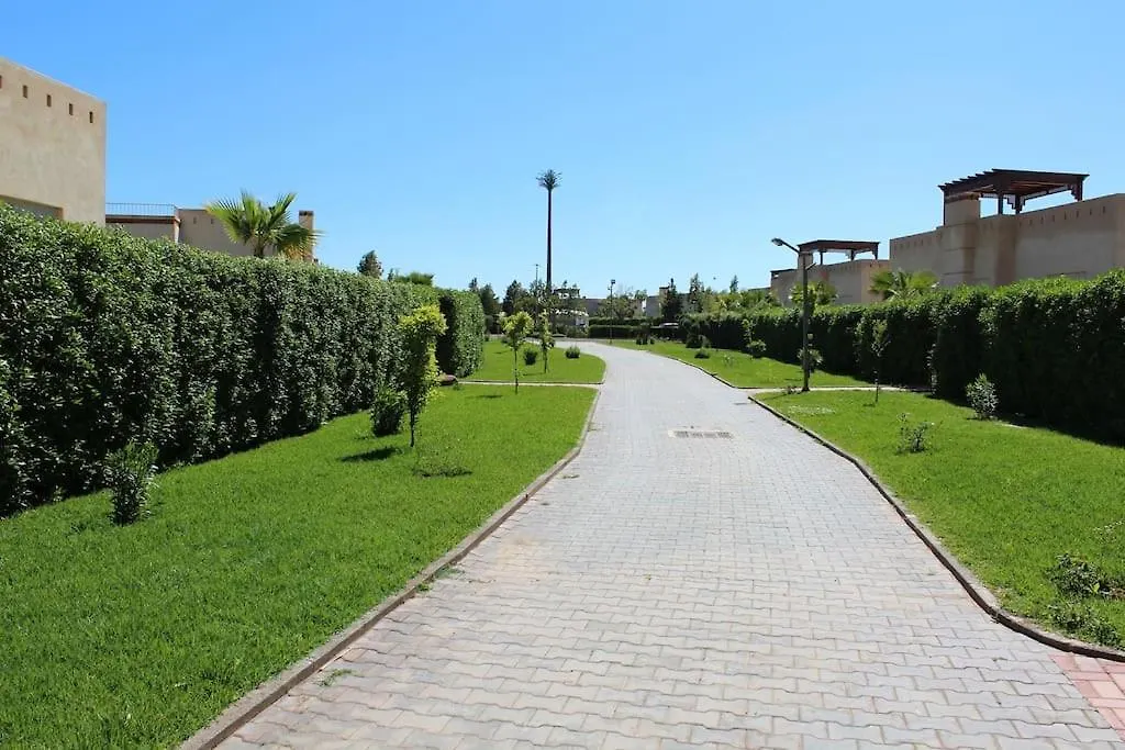 Villa Selma Avec Piscine Chauffee 马拉喀什